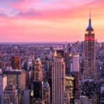 New York City Midtown mit dem Empire State Building bei Sonnenuntergang