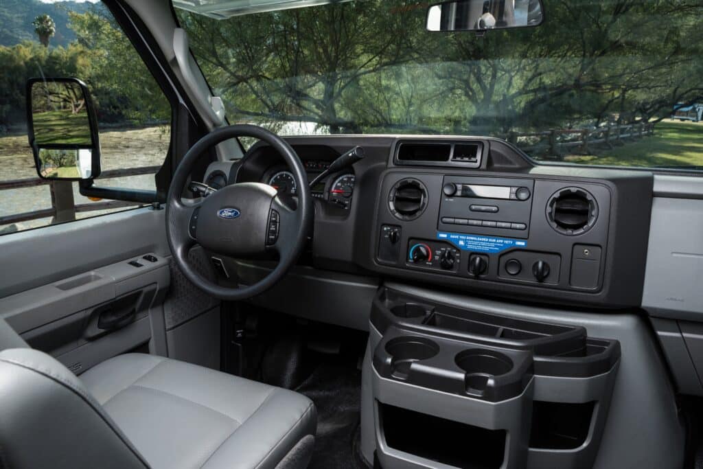 Cruise America - C30 Fahrerkabine