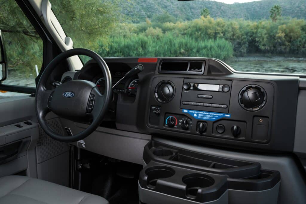 Cruise America - C25 Fahrerkabine