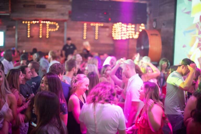 Und danach abtanzen in einem angesagten Clubs wie 