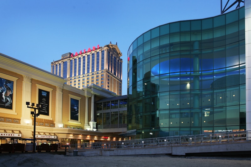 CaesarsCasino_Pier_ExteriorShots_11041301