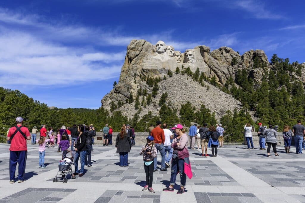 Besucher am Mount Rushmore