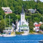 Blick auf die Küste von Mackinaw City