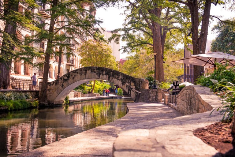 Malerischer River Walk in San Antonio