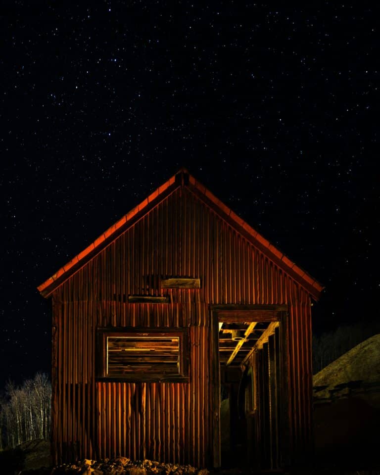 Nacht über der Geisterstadt Cripple Creek, Colorado